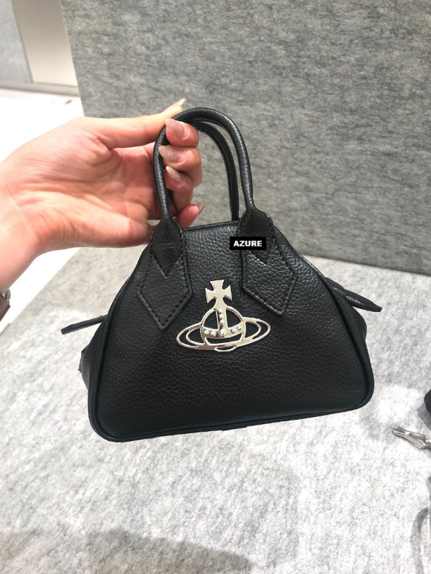cf2a53e29e6ca665997fbfe9c246c9a6_1764560283_2099.png